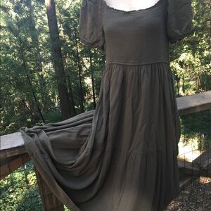 Brown green easy breezy rayon peasant   Scoop neck midi dress